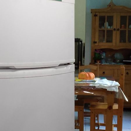 Eli E Ana Casa De Temporada Villa Goias Luaran gambar