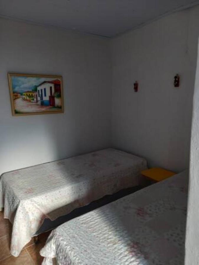 Eli E Ana Casa De Temporada Villa Goias Luaran gambar